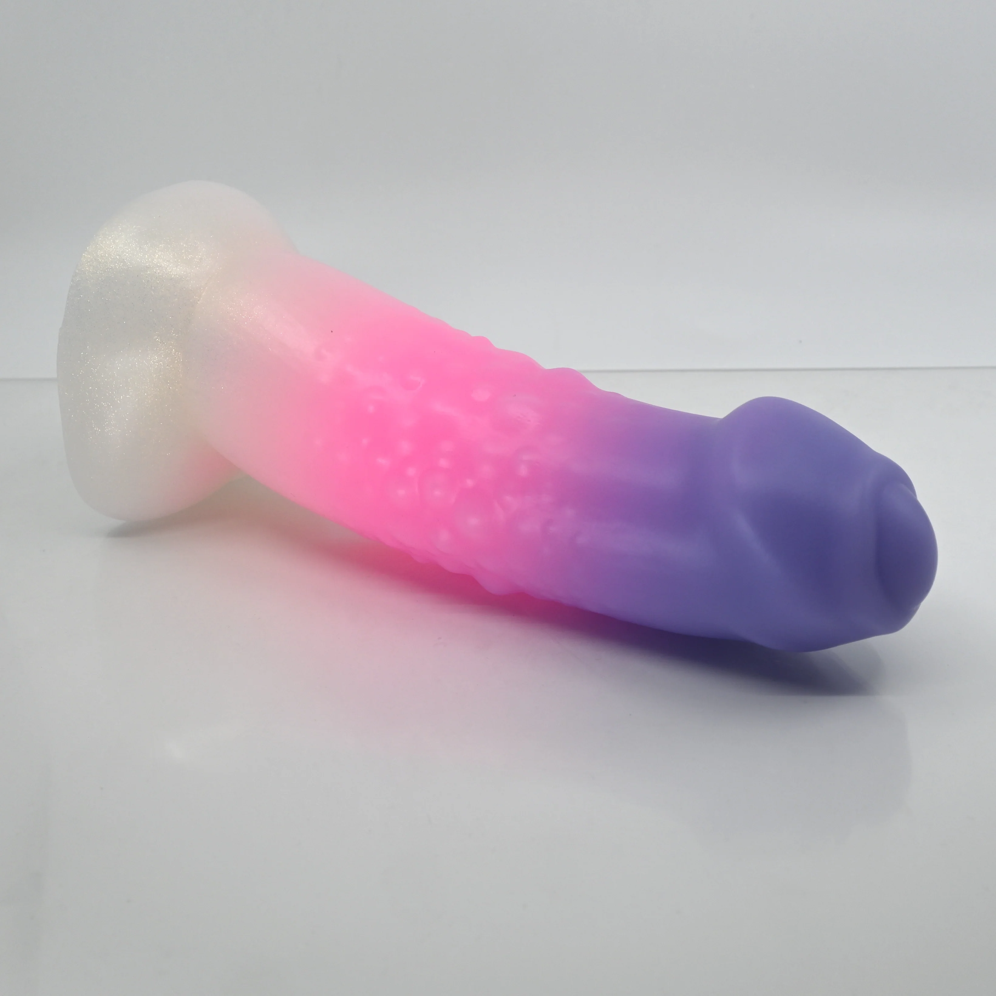 T4XDB79 Titan Large 0020 UV GITD - Image 2