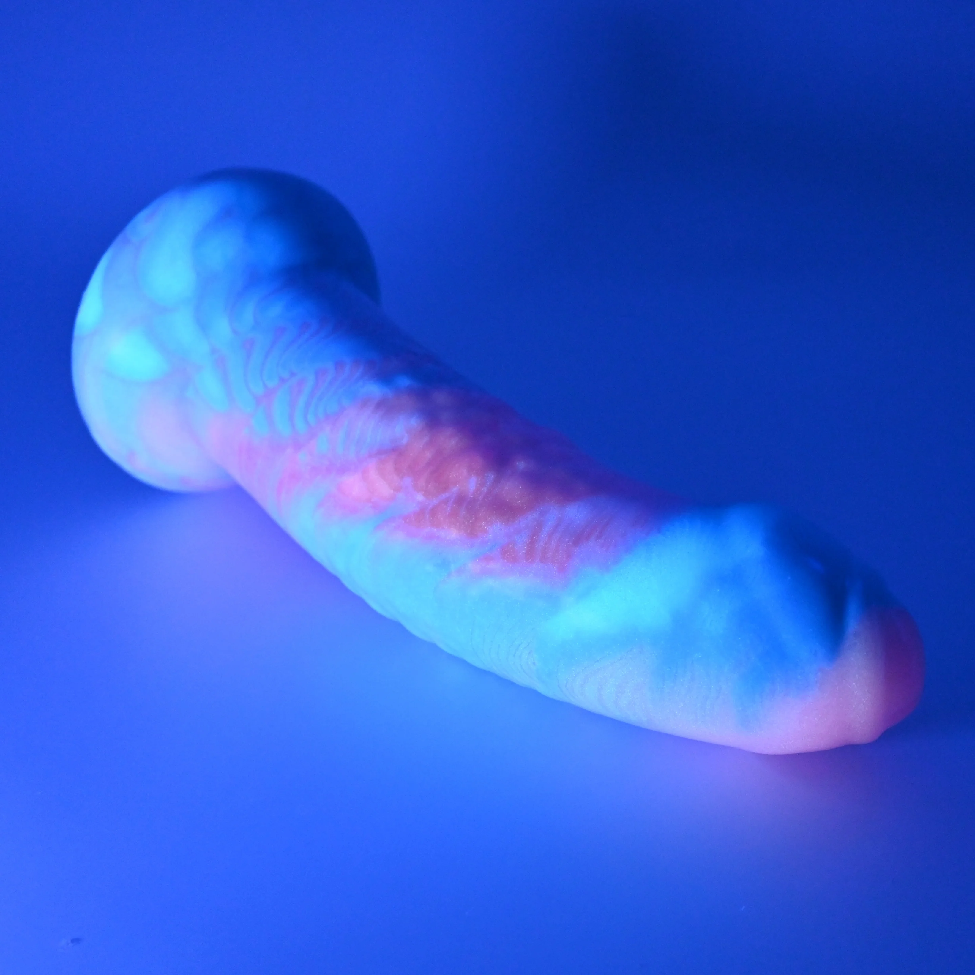 T4MGN67 Titan Large 0050 UV GITD - Image 3