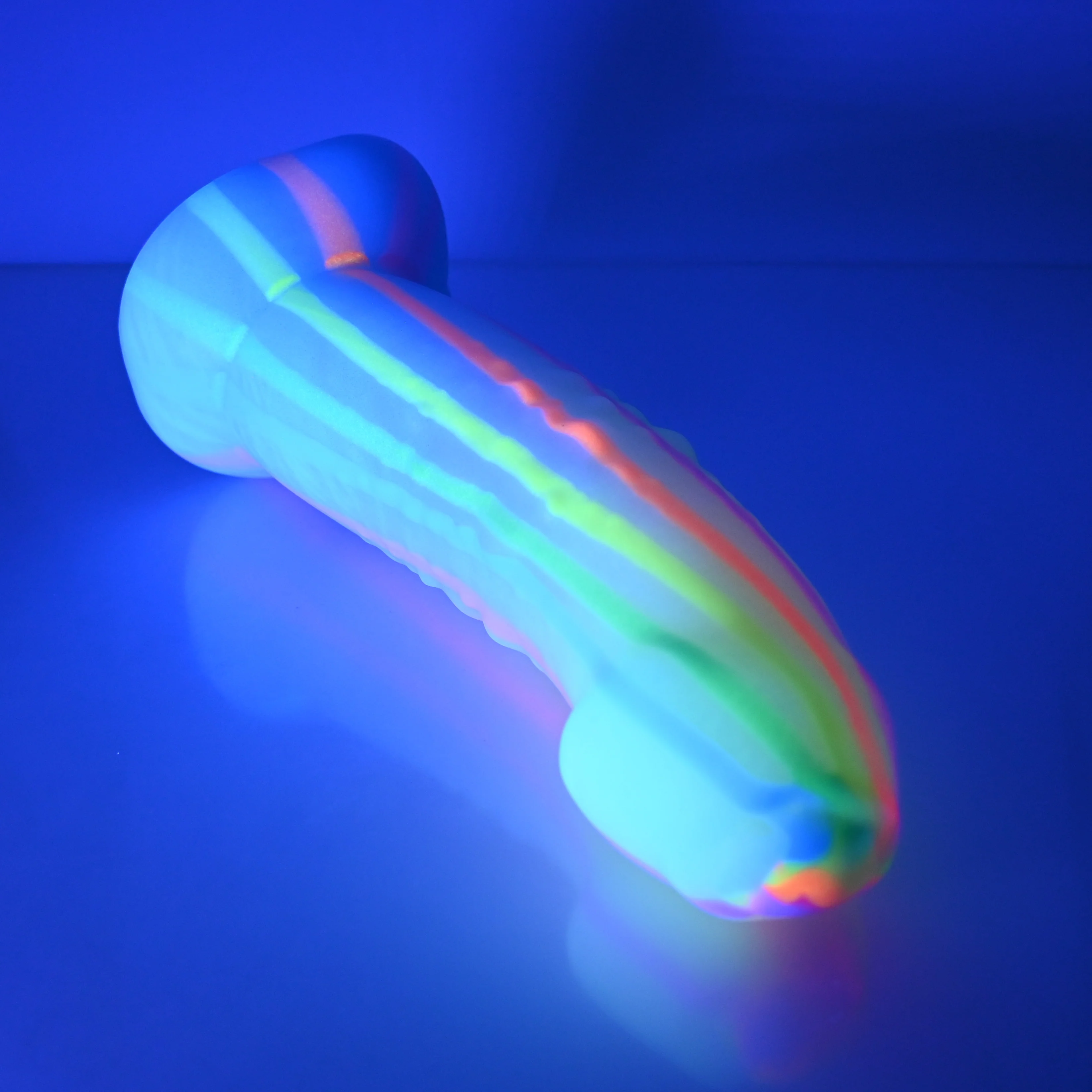 T4SBQ41 Titan Large 0030 UV GITD - Image 3