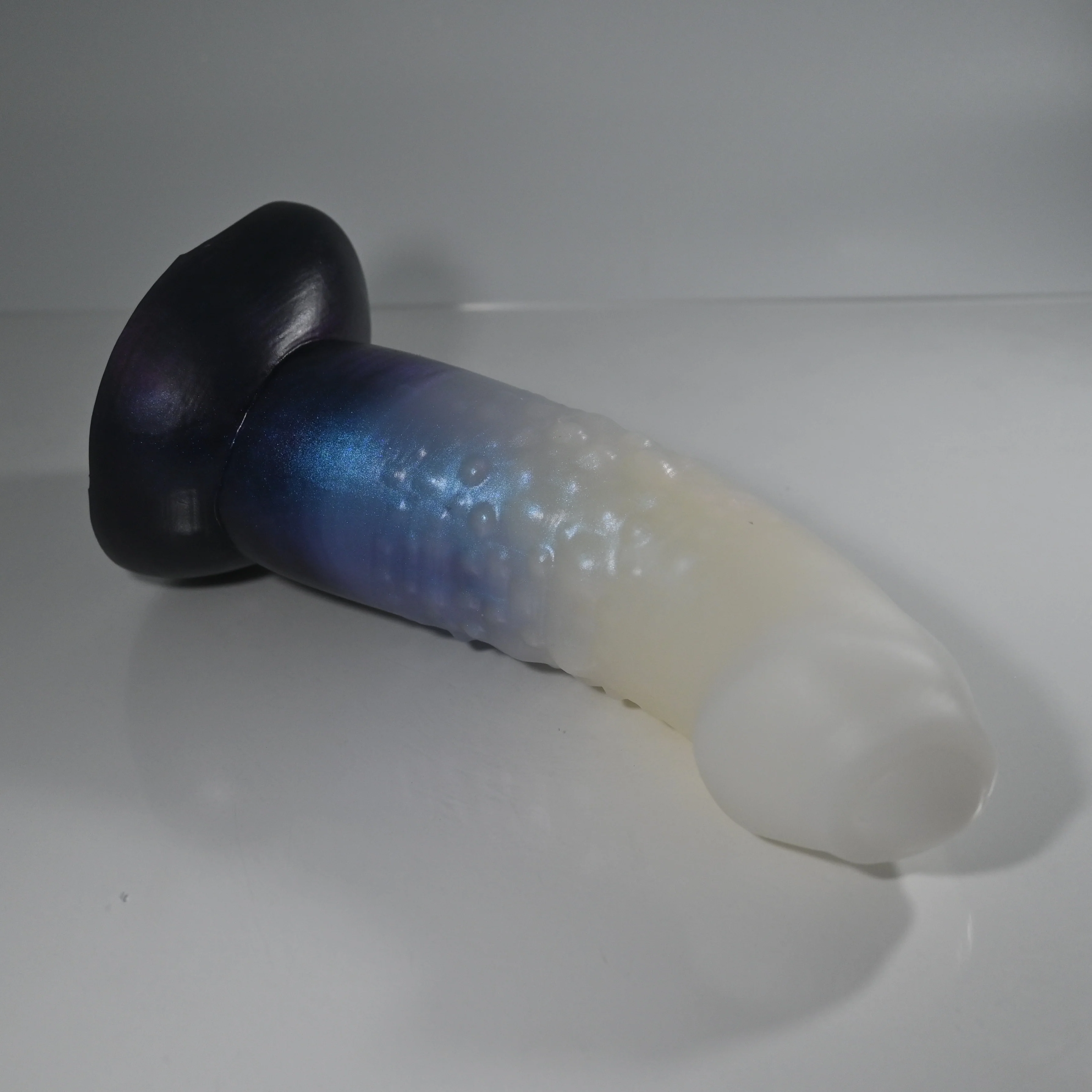 T3XDG78 Titan Medium 0020 UV GITD CS