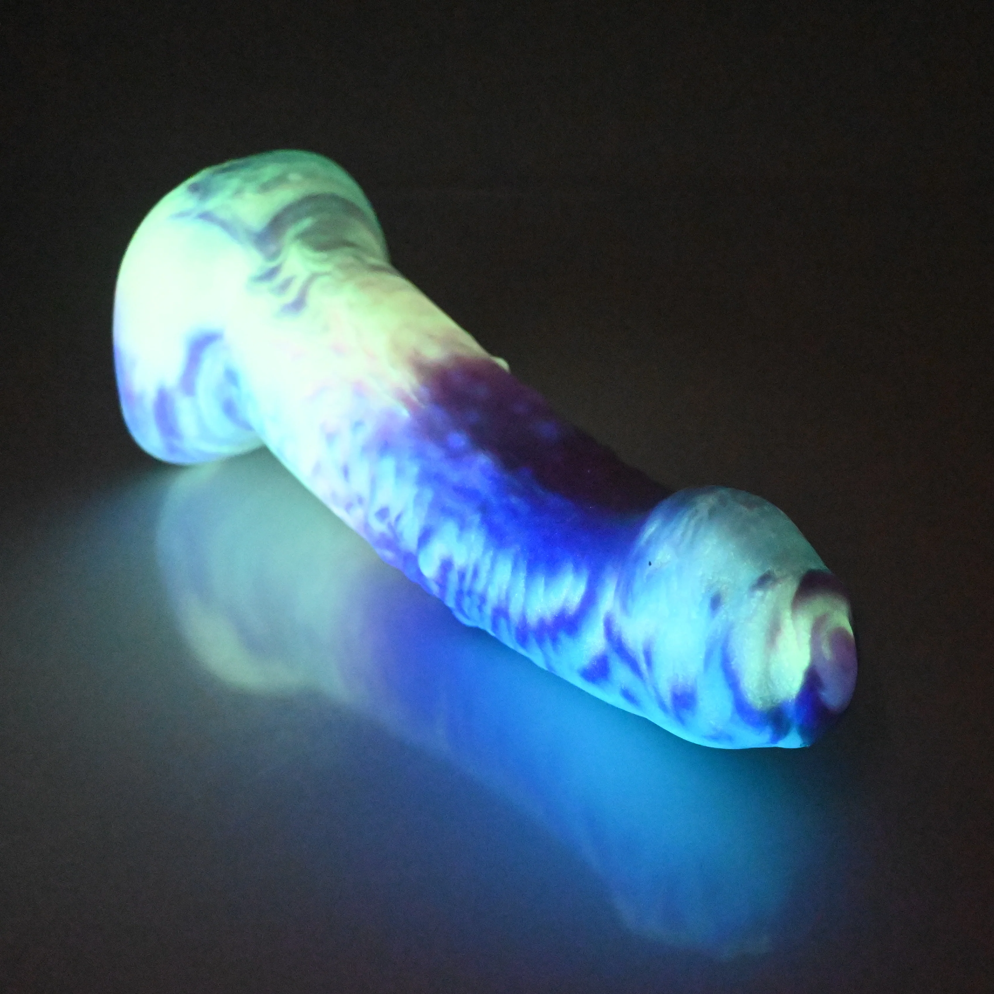 T3MBQ33 Titan Medium 0050 UV GITD - Image 4
