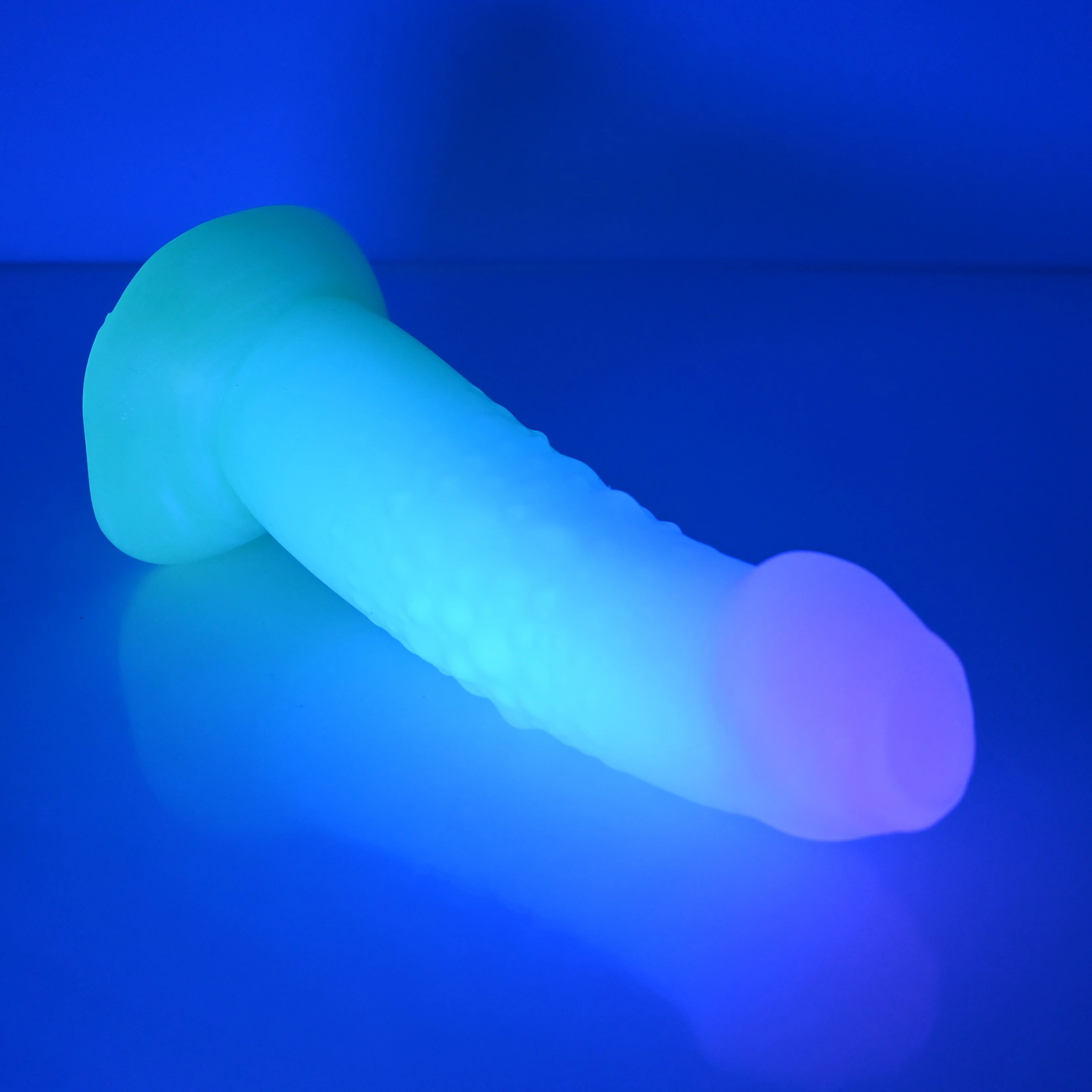 T3NBW52 Titan Medium NC 0045 UV - Image 4