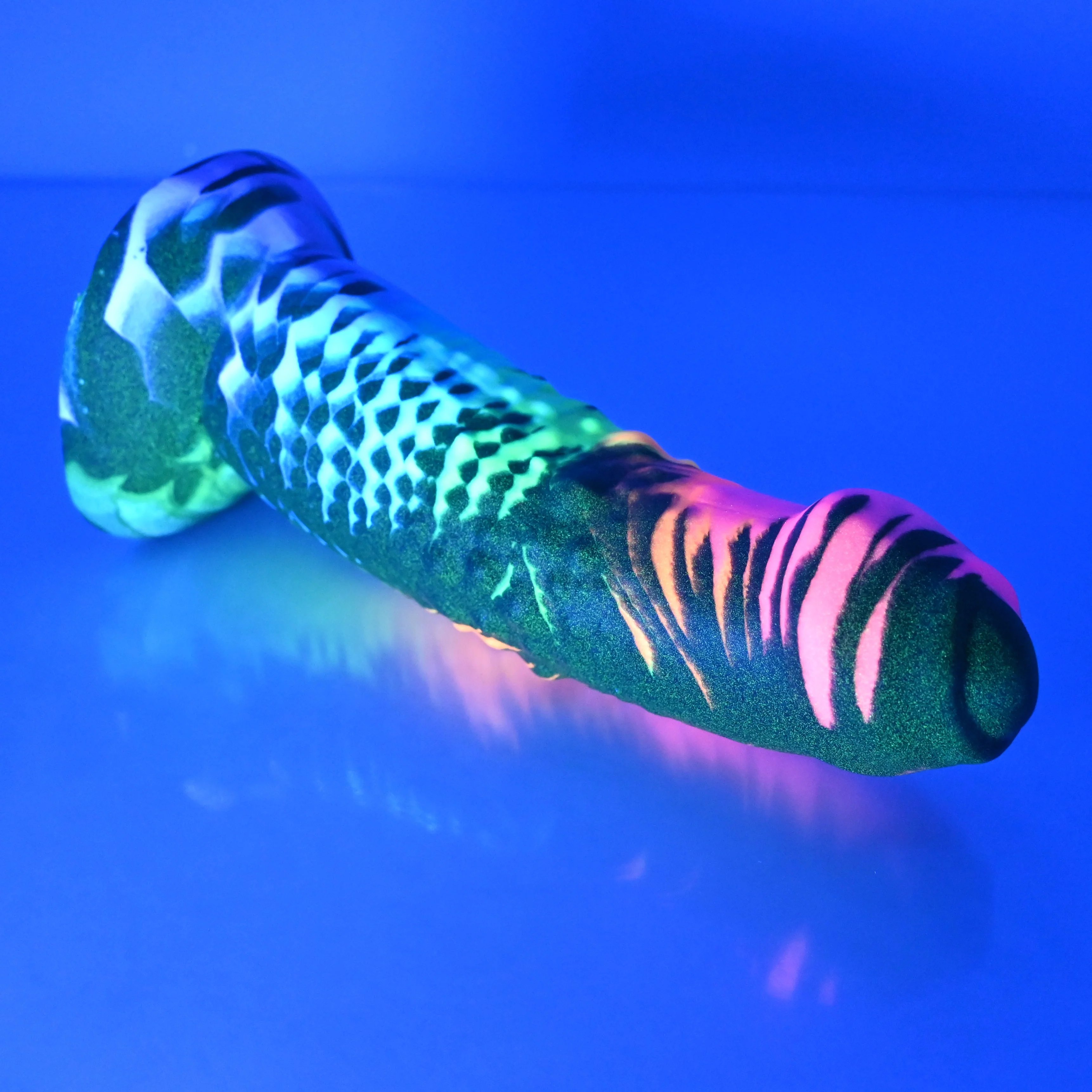 T3SBY46 Titan Medium 0030 UV GITD - Image 3