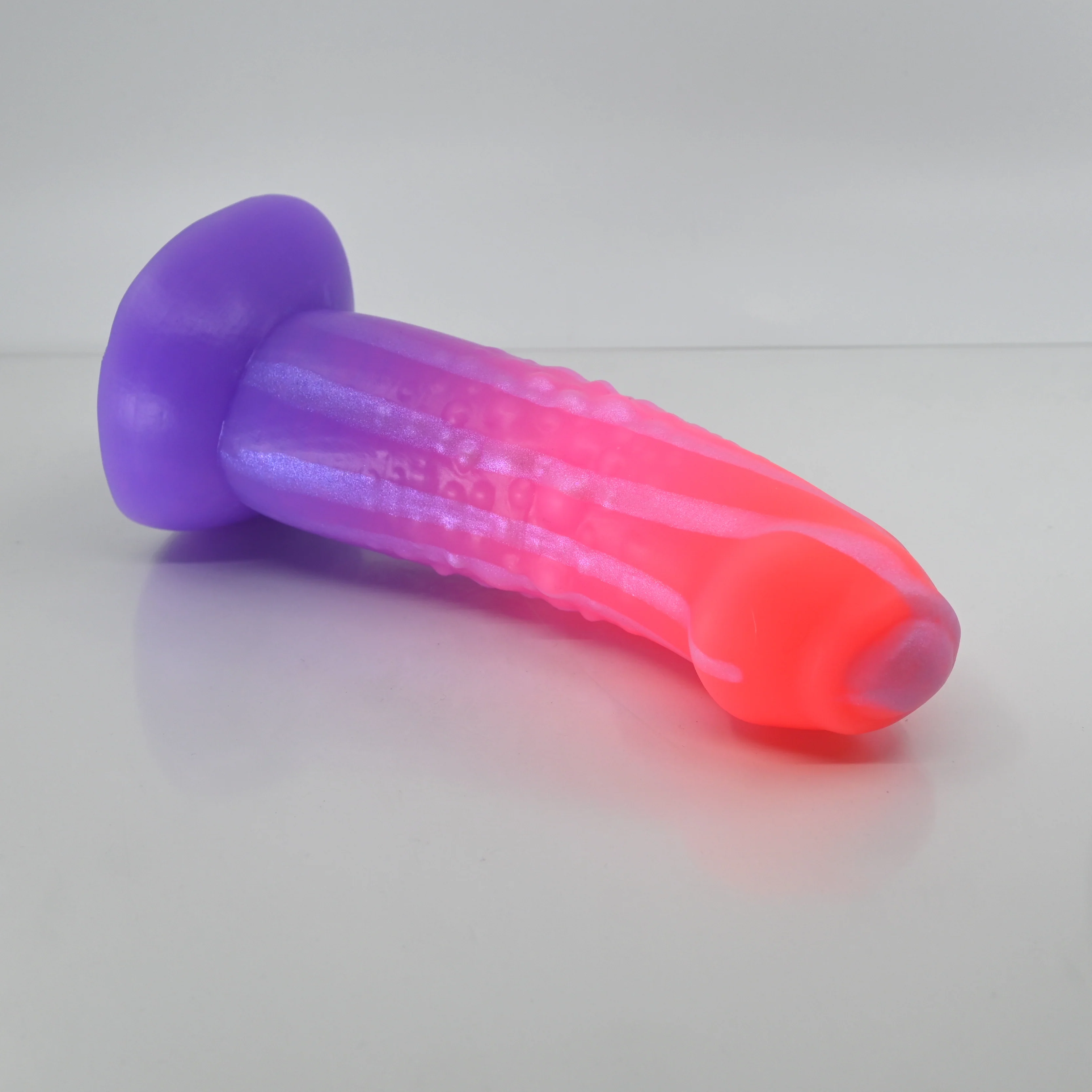 T3MCT08 Titan Medium 0050 UV GITD