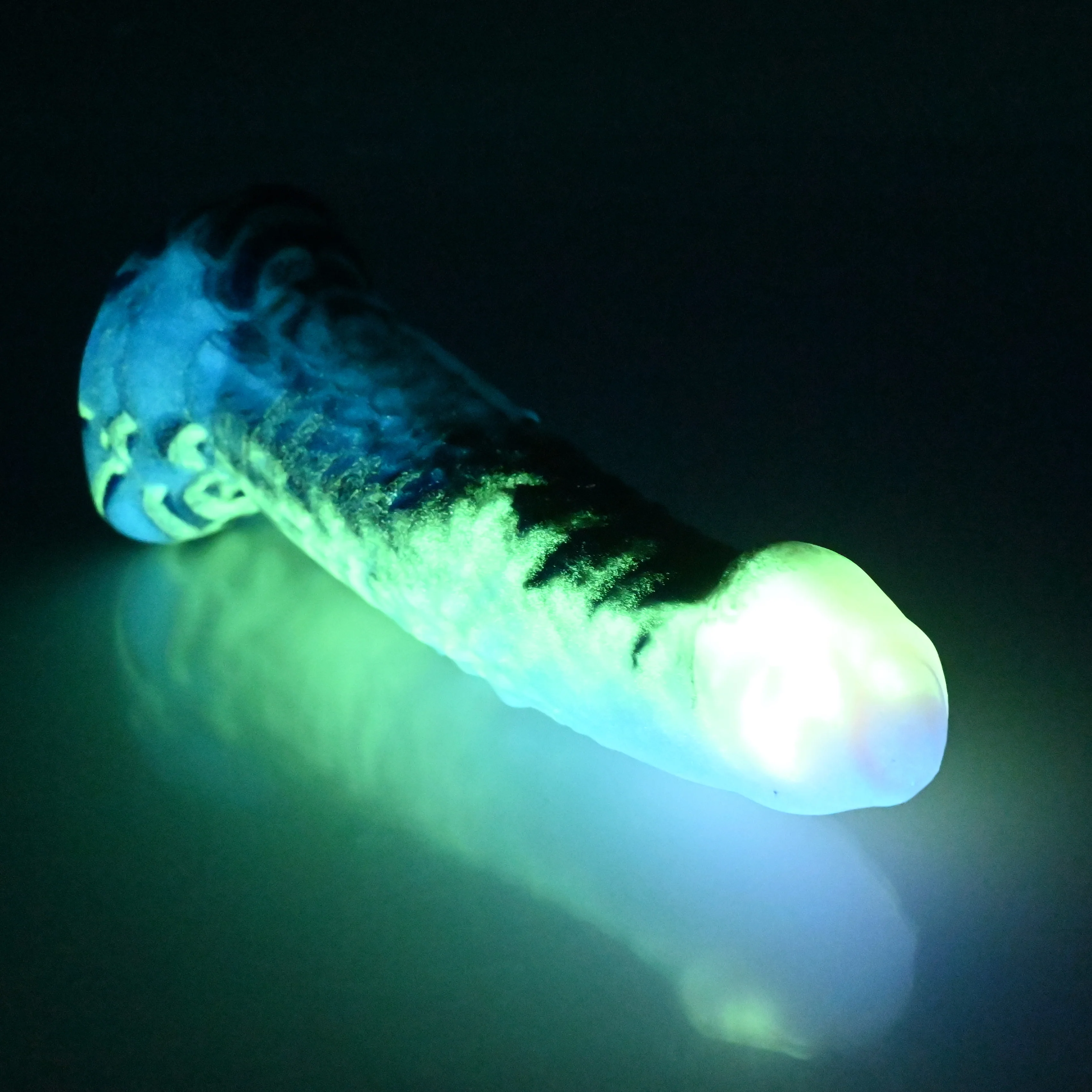 T2MBY52 Titan Small 0050 UV GITD - Image 4