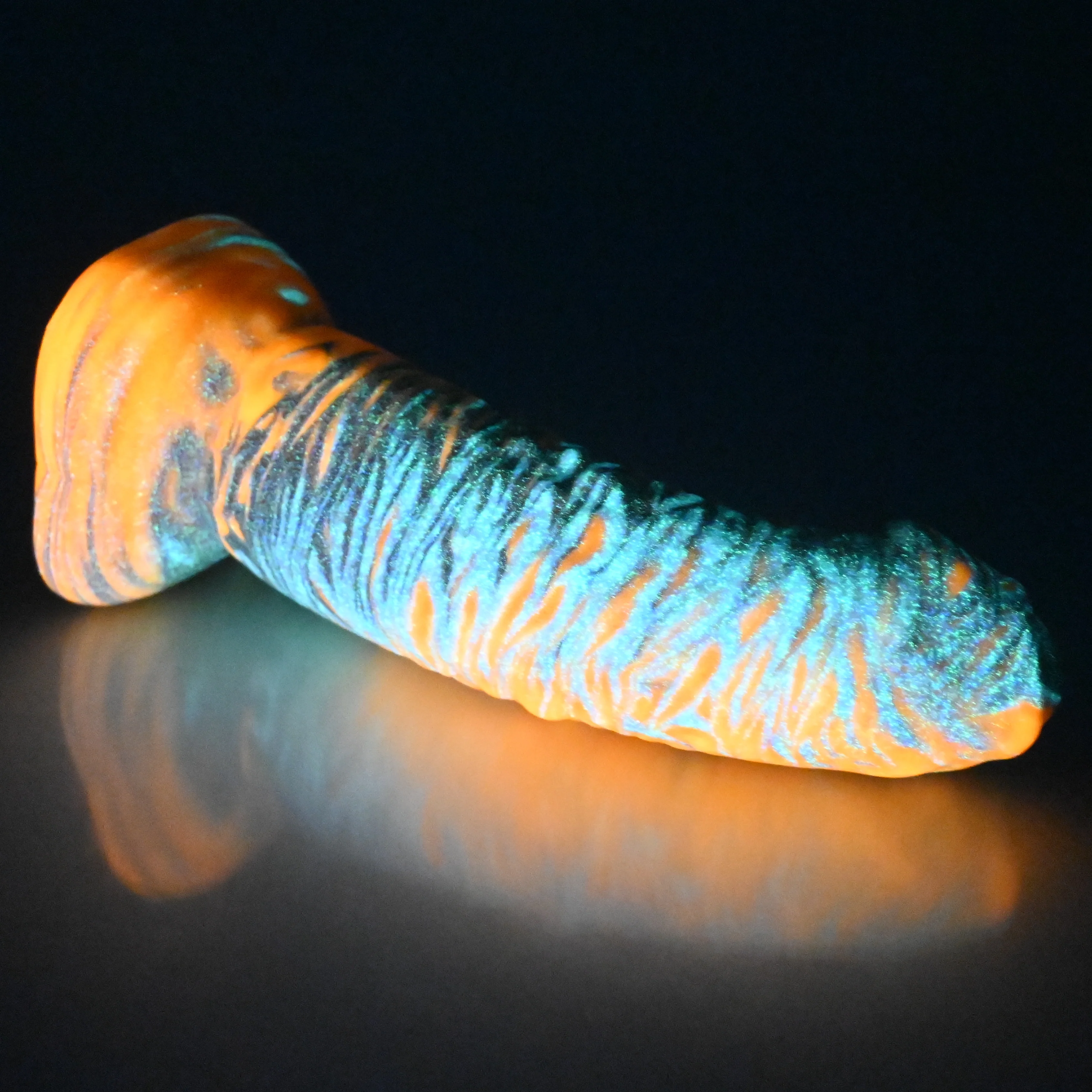 T2MDG73 Titan Small 0050 UV GITD - Image 4