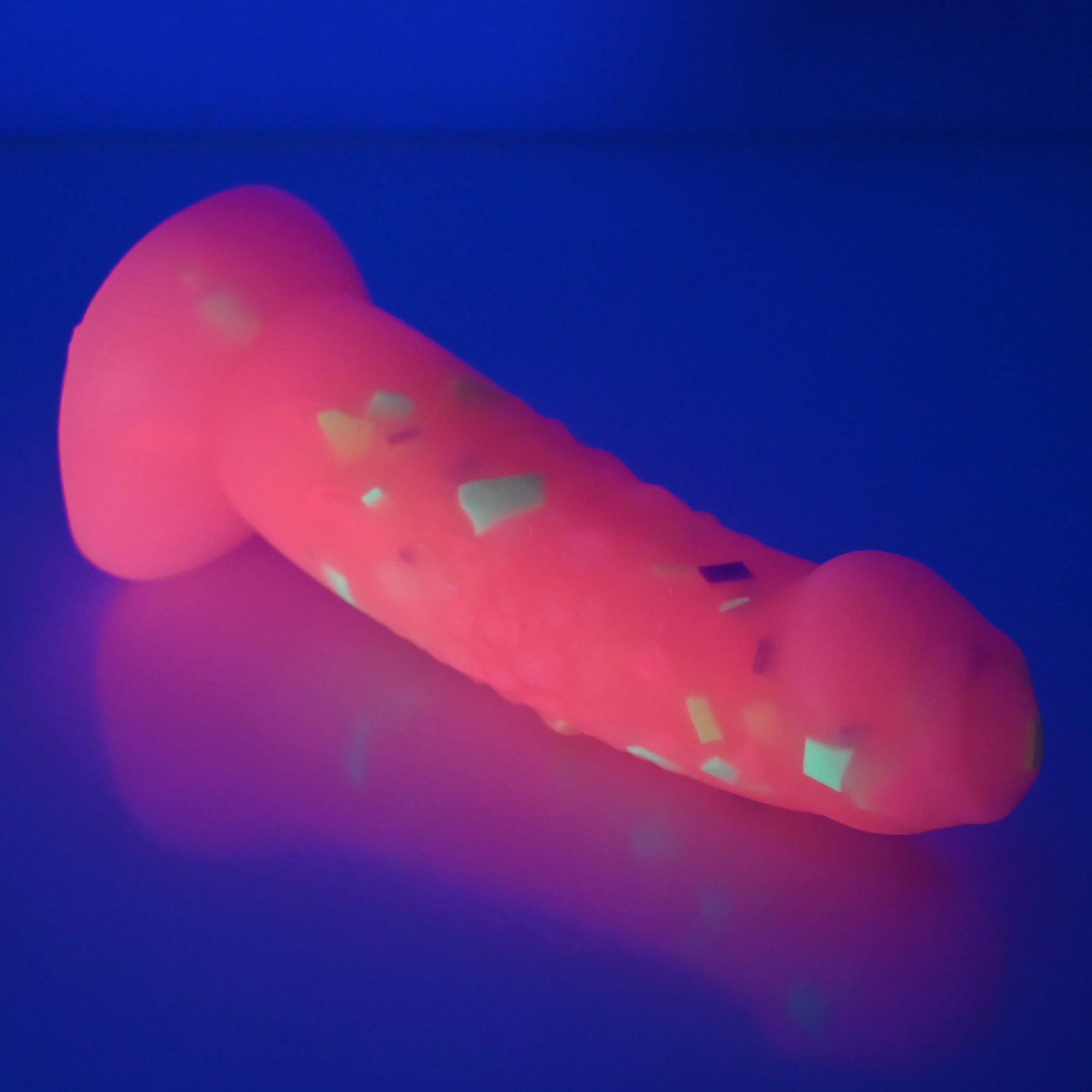 T2SEL86 Titan Small 0030 UV - Image 3