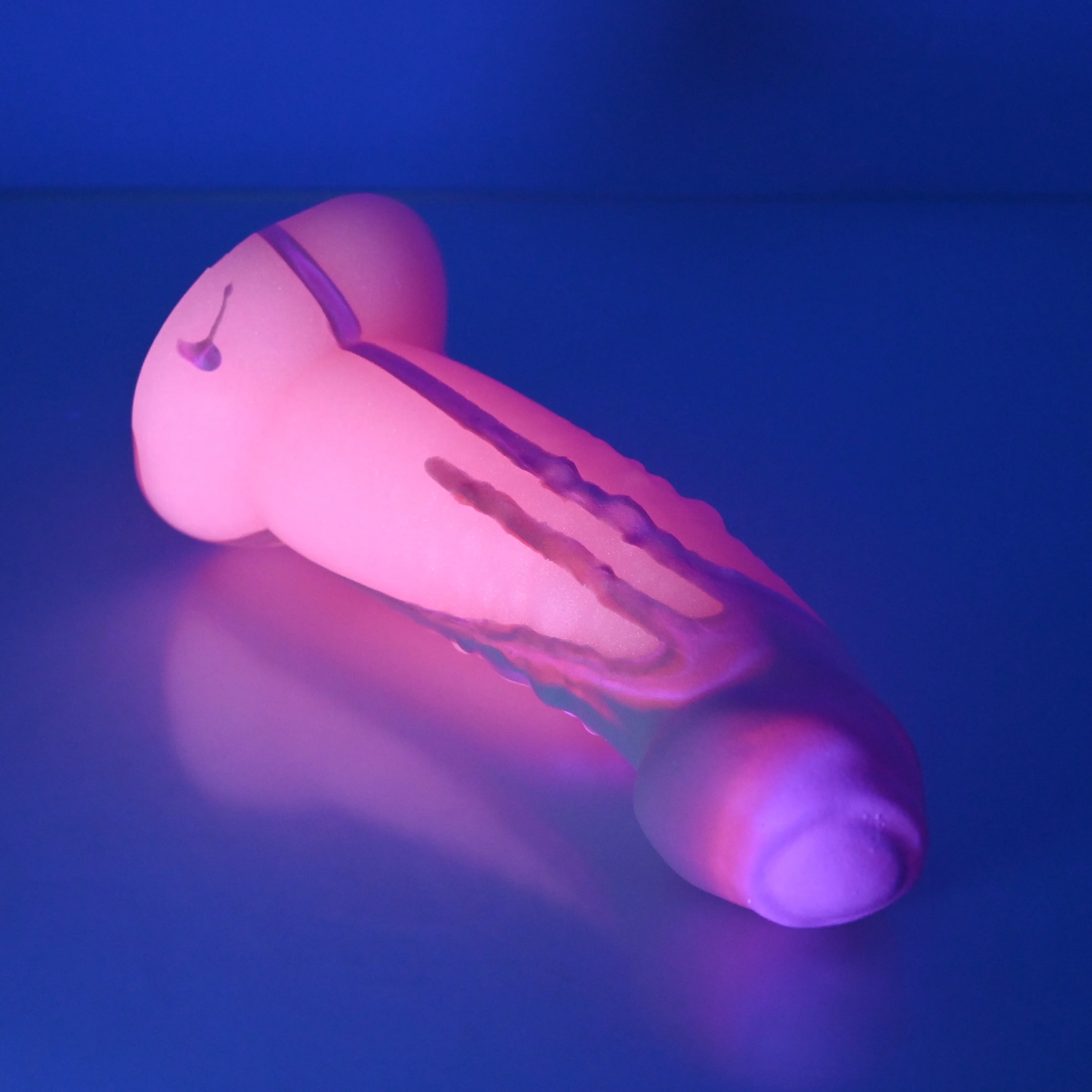 T2XEU54 Titan Small 0020 UV GITD - Image 3