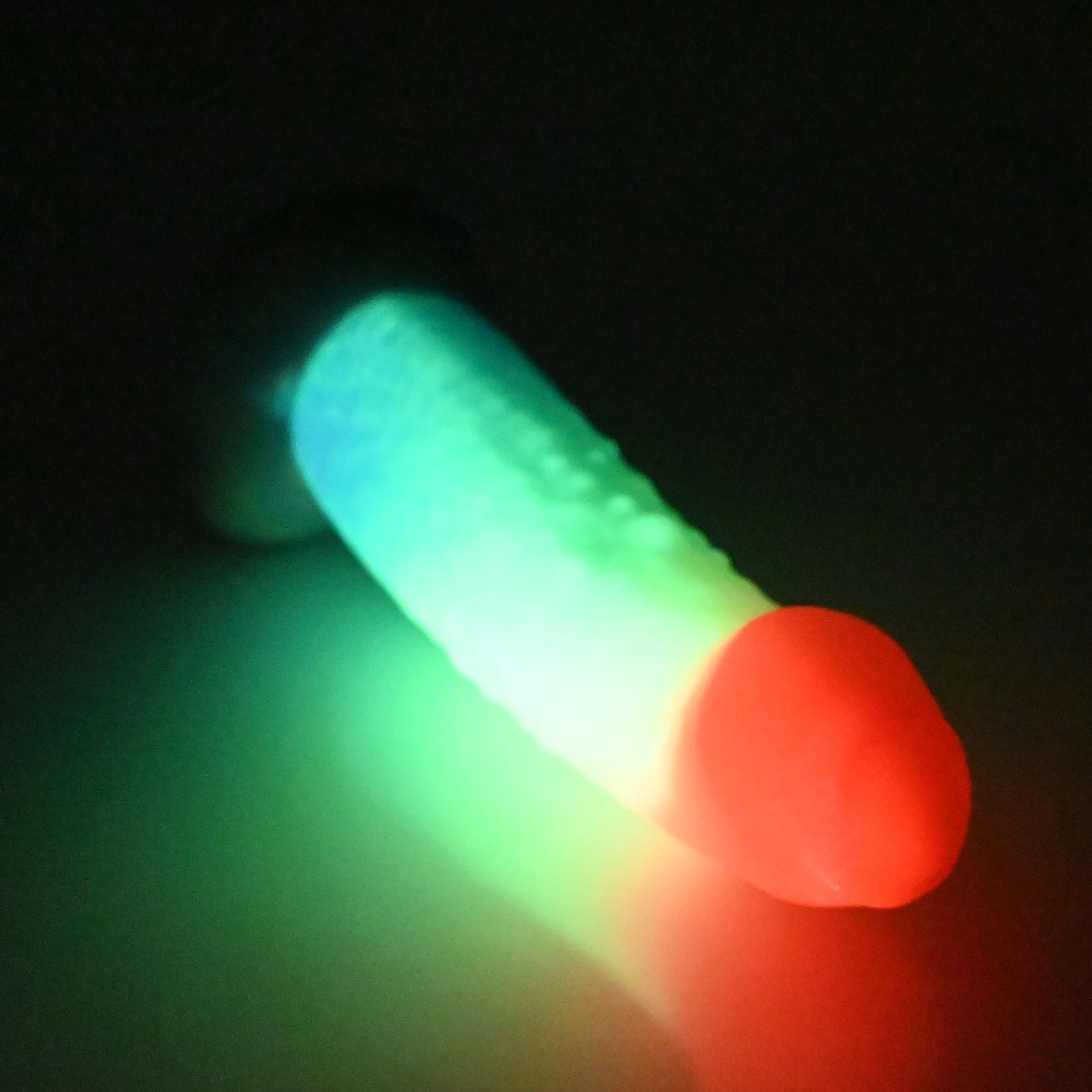 T2MBQ34 Titan Small 0050 UV GITD - Image 4