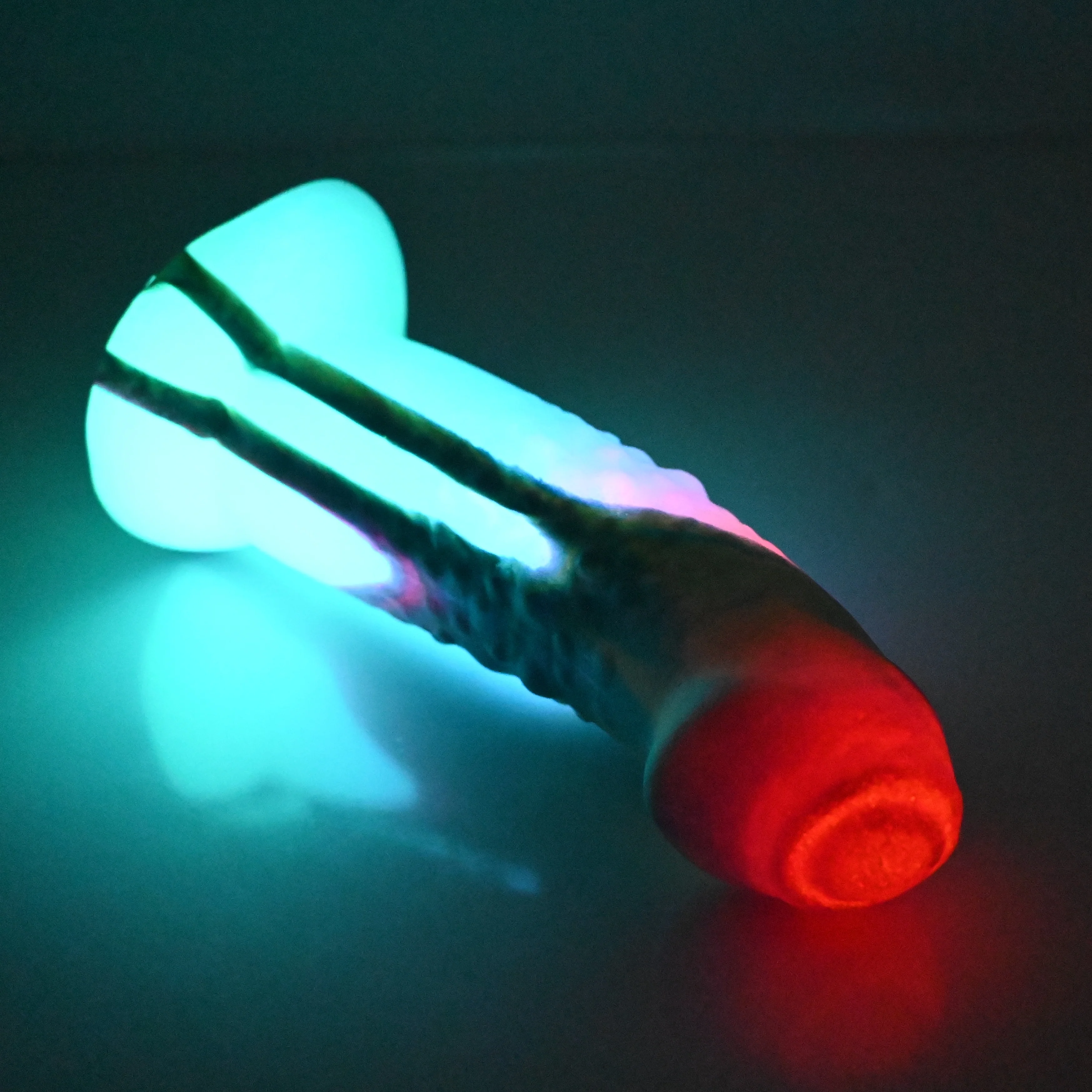 T2MFK80 Titan Small 0050 UV GITD - Image 4
