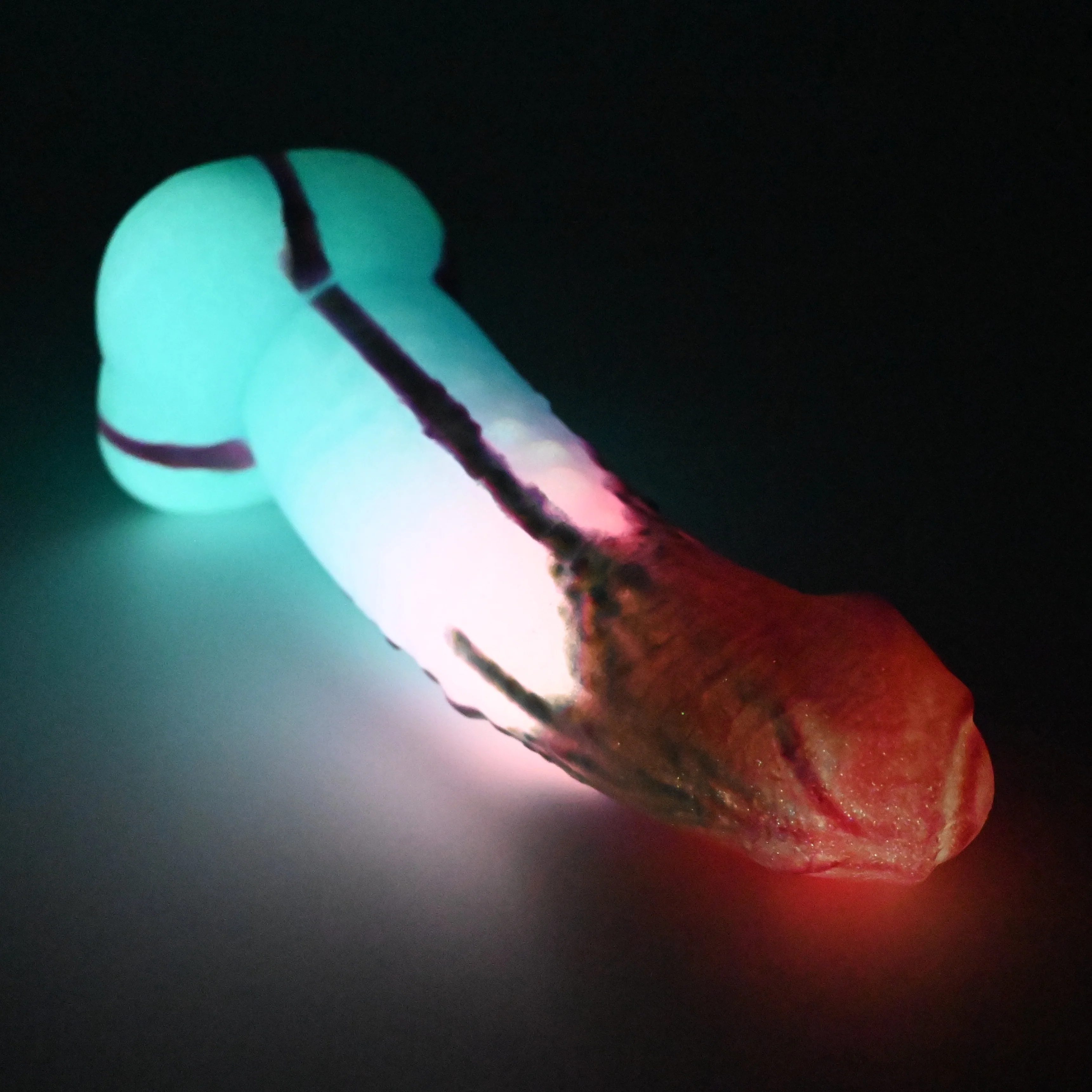 T2SFT06 Titan Small 0030 UV GITD - Image 4