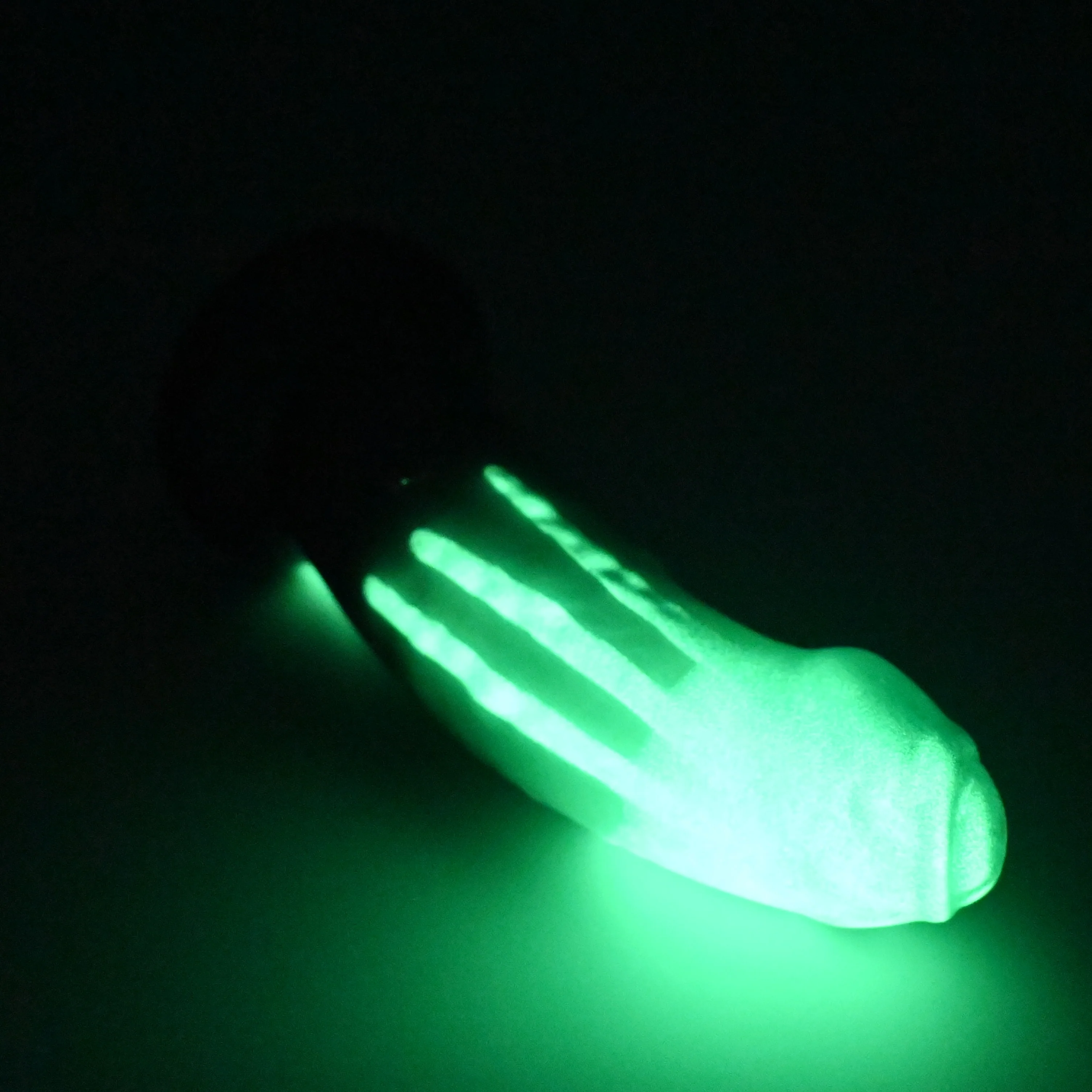 T2SGS37 Titan Small 0030 UV GITD CS - Image 4