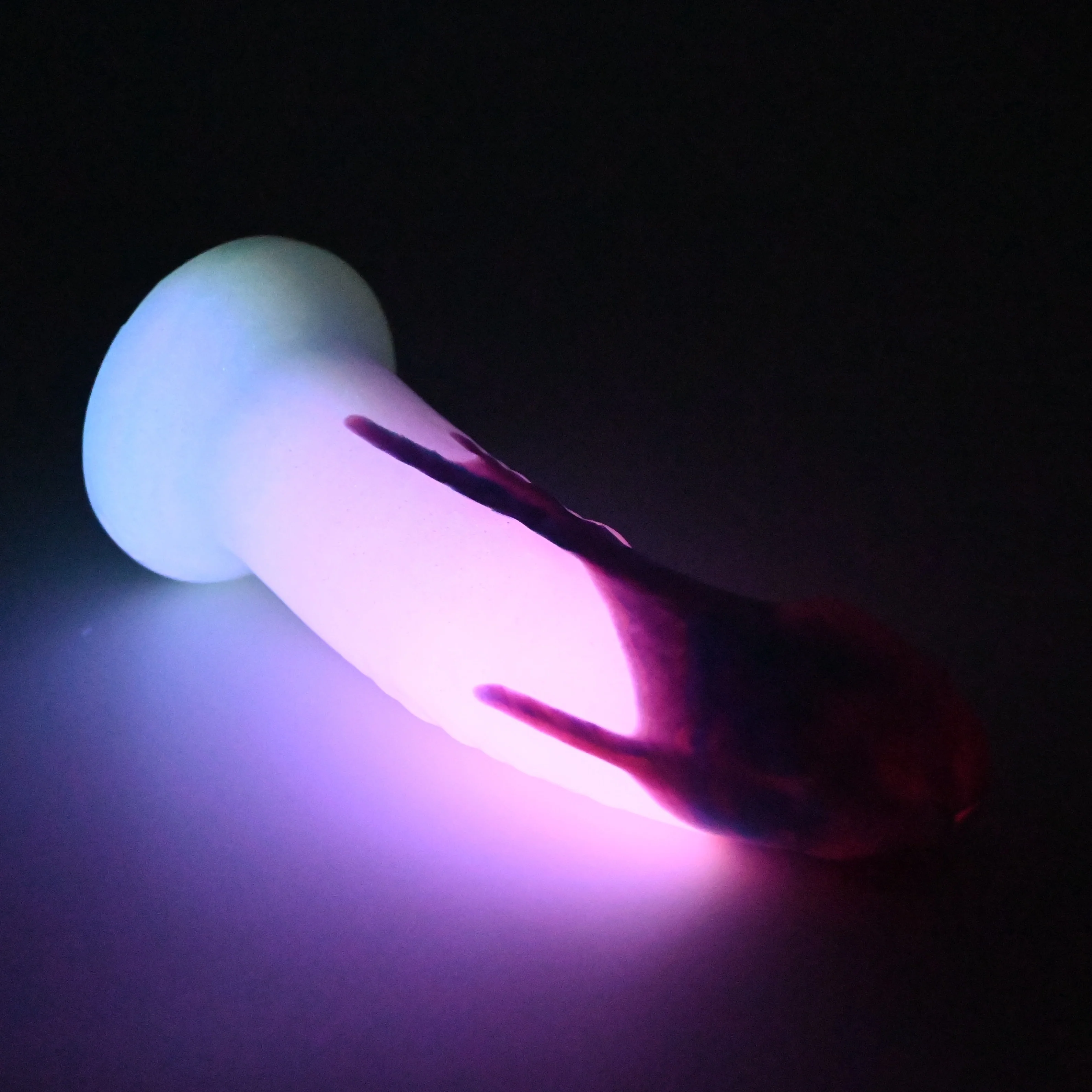T2MGU07 Titan Small 0050 UV GITD - Image 4