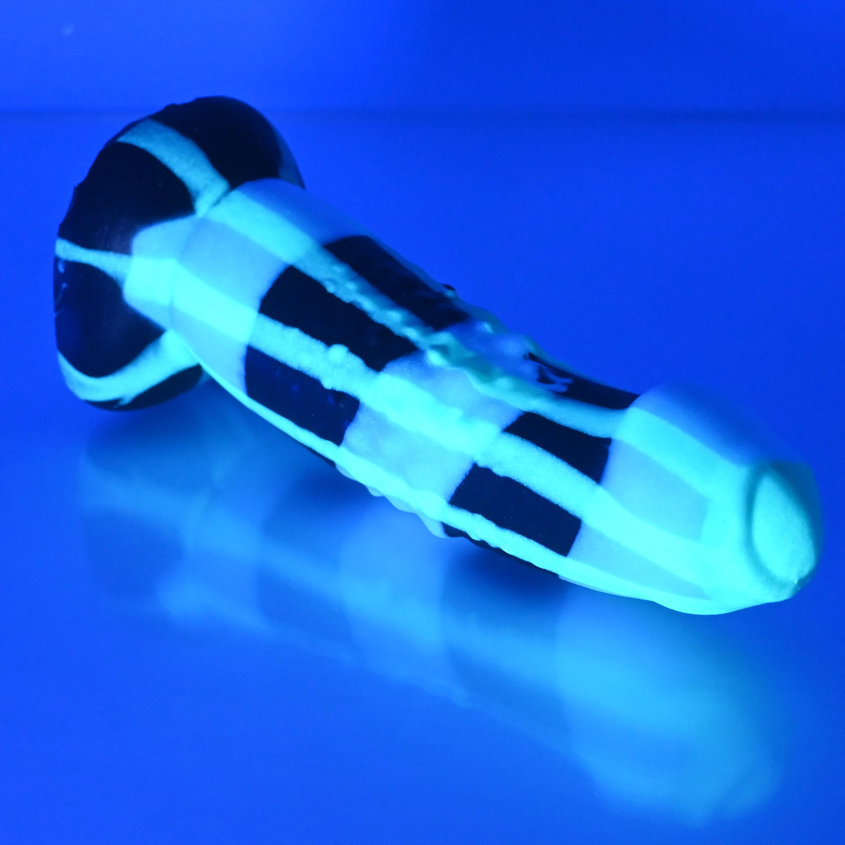 T2MBV10 Titan Small 0050 UV GITD *FLOP* - Image 3