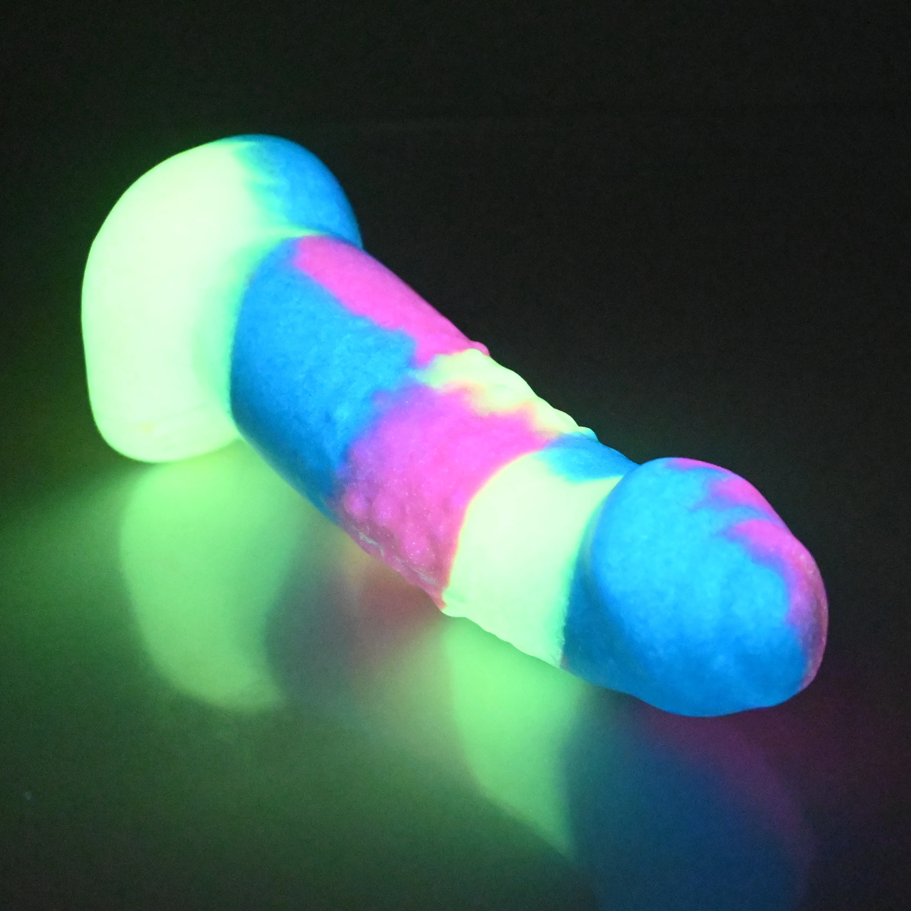 T2MBL88 Titan Small 0050 UV GITD - Image 4