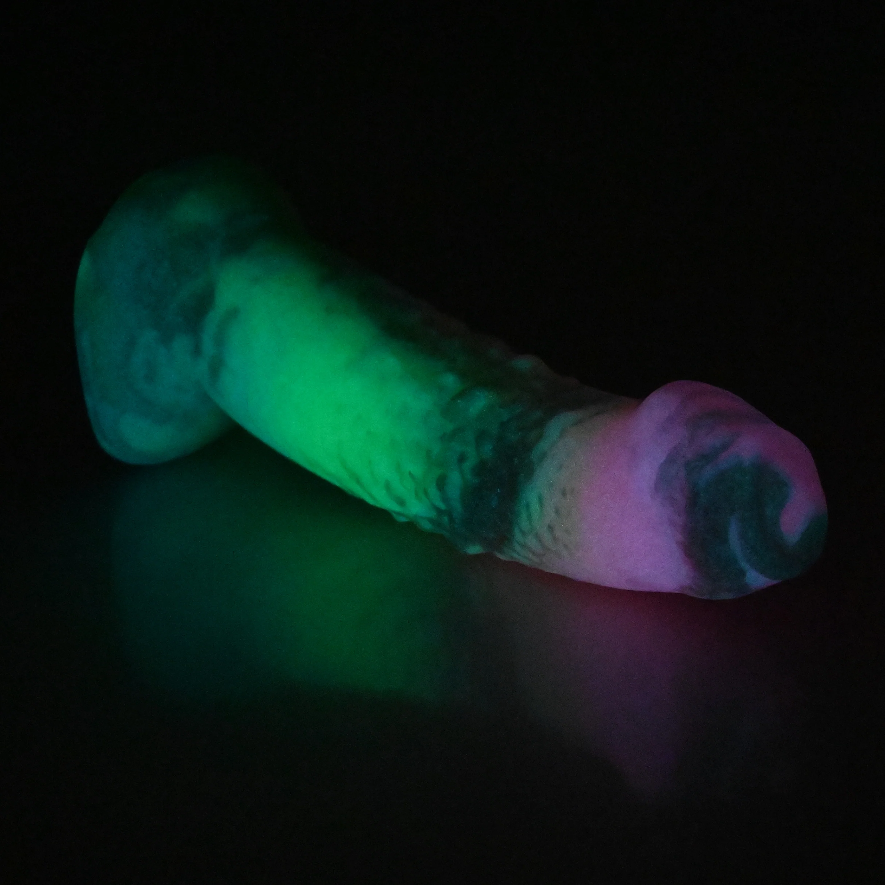 T2MCH22 Titan Small 0050 UV GITD - Image 4