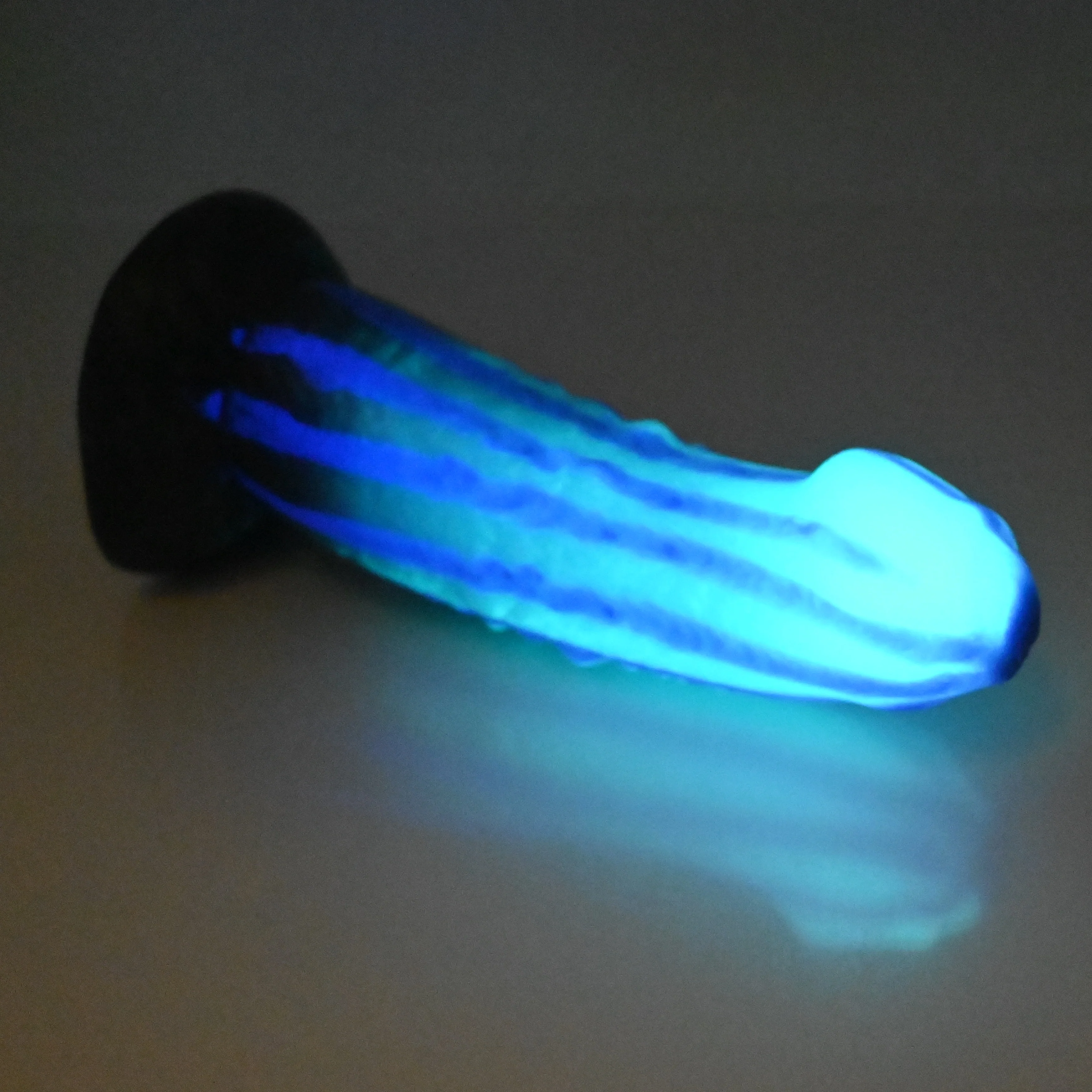 T2SCQ60 Titan Small 0030 UV GITD - Image 4
