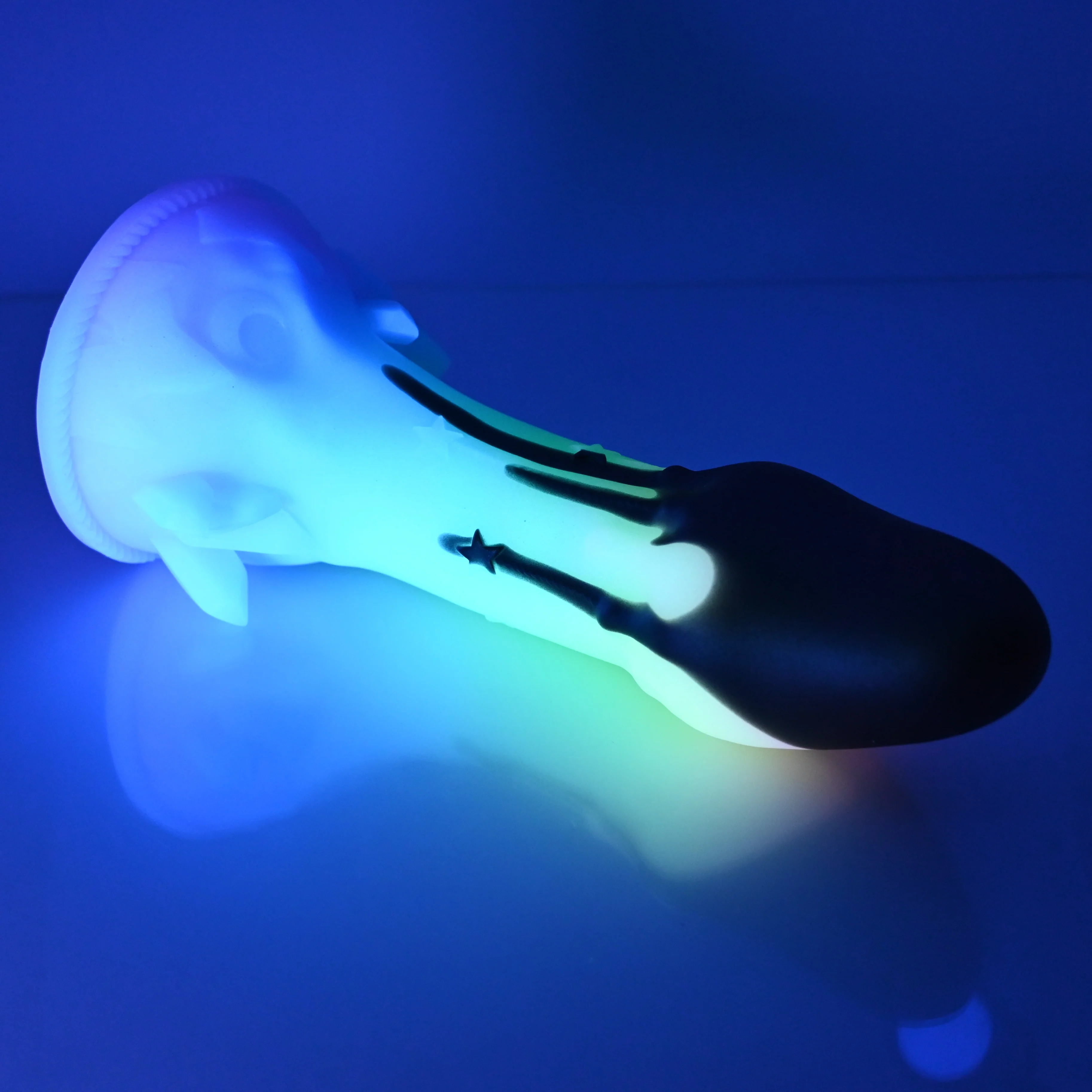 U4SDV81 Vaeriya O/S 0030 UV GITD CS - Image 3