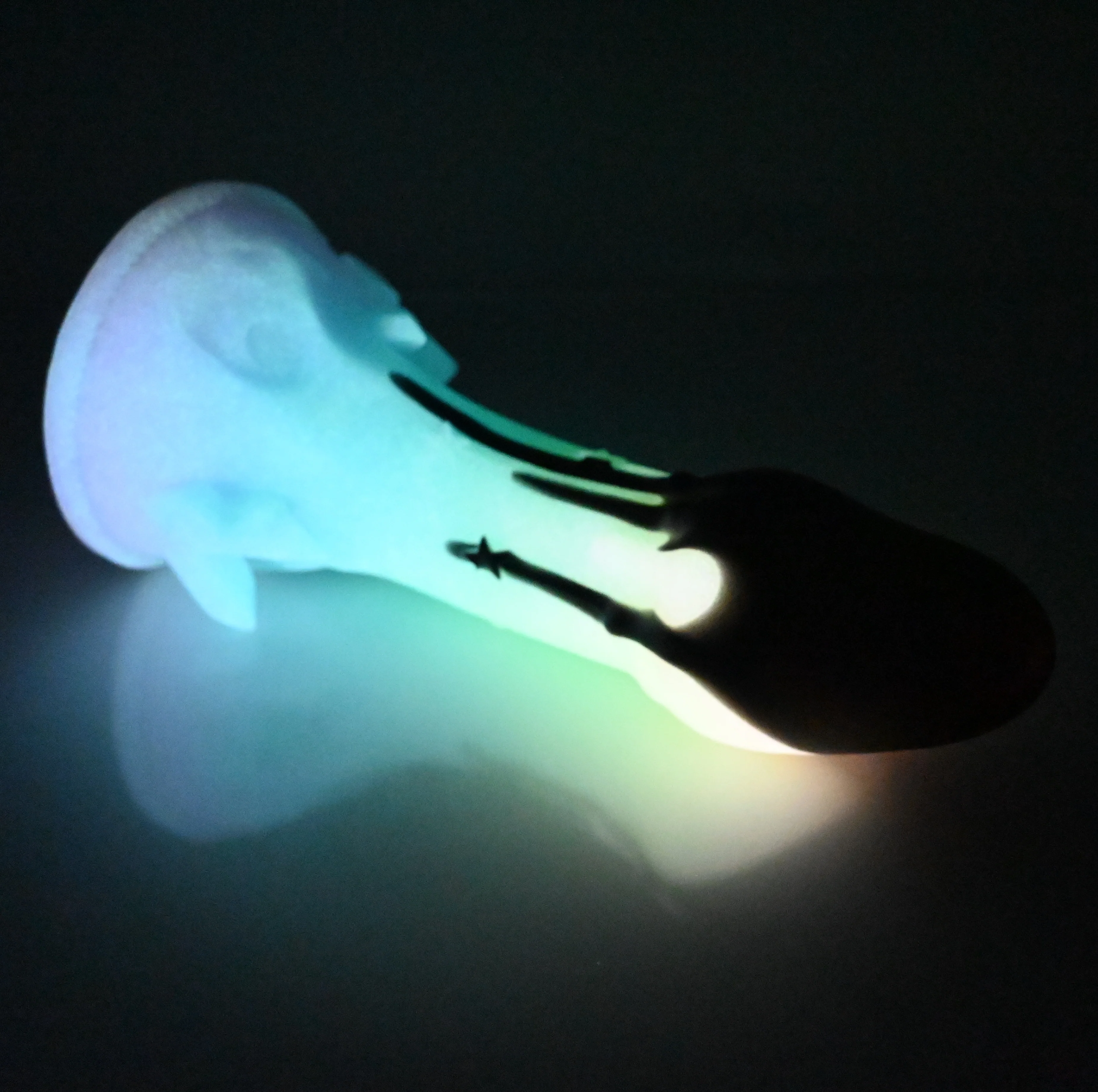 U4SDV81 Vaeriya O/S 0030 UV GITD CS - Image 4